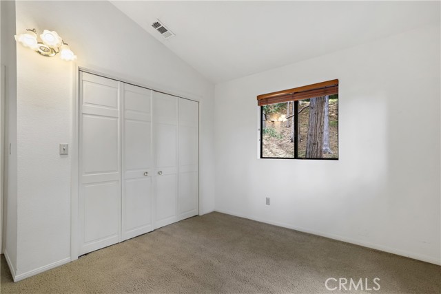 Detail Gallery Image 28 of 40 For 994 Lausanne Dr, Crestline,  CA 92325 - 4 Beds | 2/1 Baths