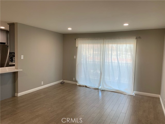 Detail Gallery Image 4 of 19 For 400 N Acacia Ave #C23,  Fullerton,  CA 92831 - 1 Beds | 1 Baths