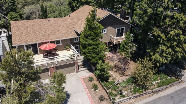 Detail Gallery Image 1 of 40 For 22972 Valley View Dr, Crestline,  CA 92325 - 4 Beds | 3 Baths