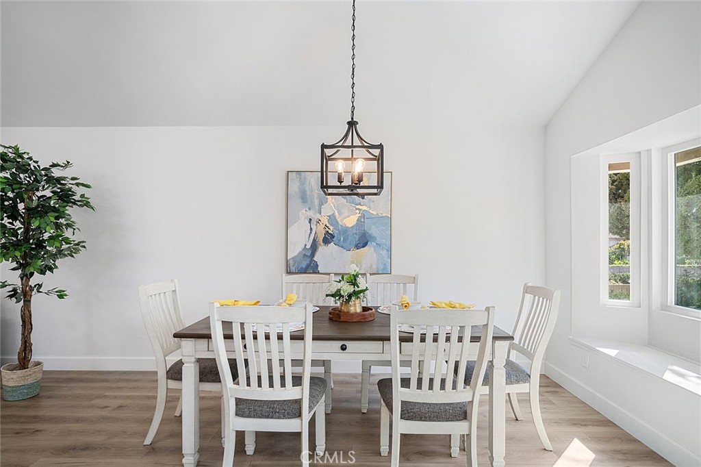 9d33d139 D92d 4f18 92ac Eb0786fb545e