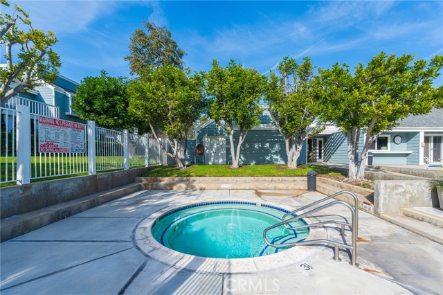 Detail Gallery Image 31 of 38 For 6020 Bixby Village #63,  Long Beach,  CA 90803 - 1 Beds | 1 Baths