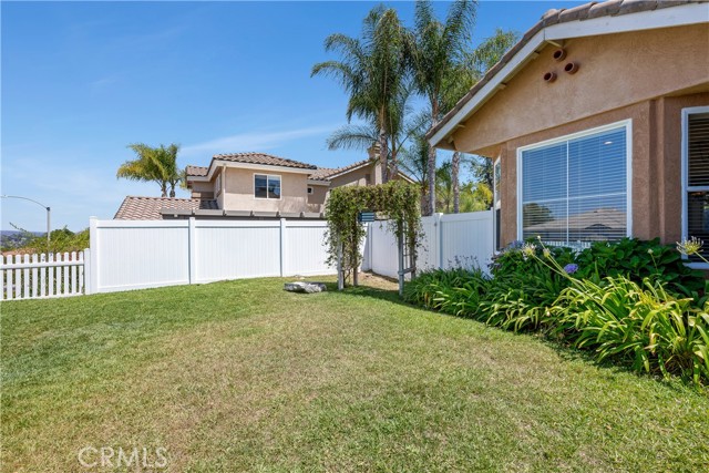 42708 Mountain Shadow Road, Murrieta CA: https://media.crmls.org/medias/9d3481dd-ee0a-484f-adb4-72bc4198da59.jpg