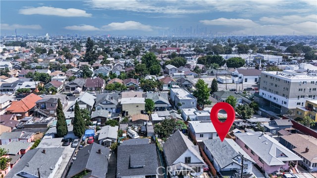 123 W 56th Street, Los Angeles CA: https://media.crmls.org/medias/9d3504ef-bf0a-4f35-a458-eccc88199492.jpg