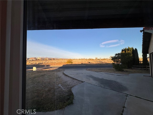 Detail Gallery Image 31 of 75 For 10333 Tamarisk Ave, Hesperia,  CA 92345 - 3 Beds | 2 Baths