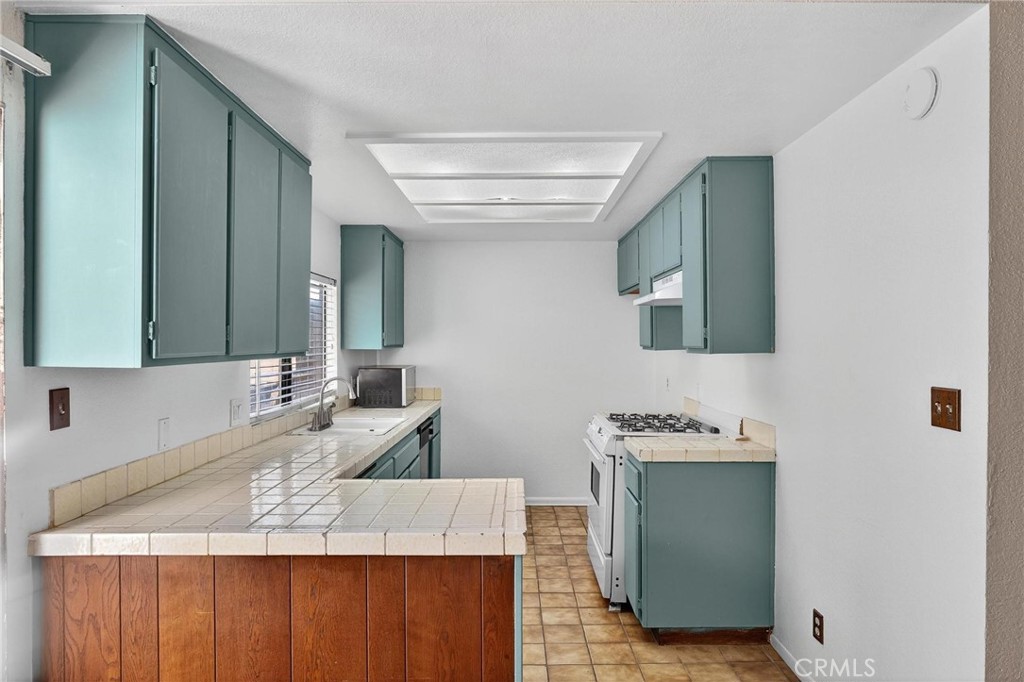 MLS #SB25256804 image #3