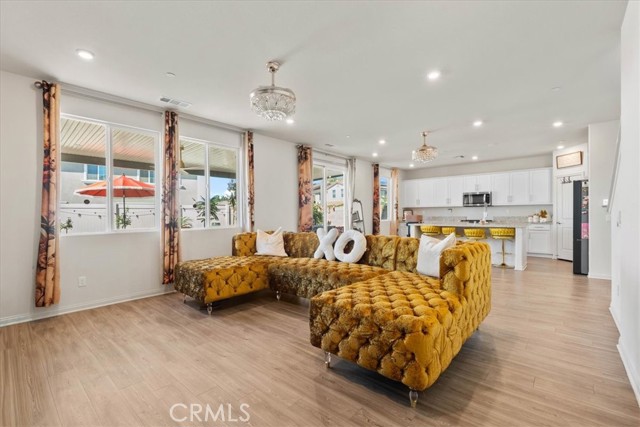 Detail Gallery Image 7 of 37 For 728 Freesia Cir, San Jacinto,  CA 92583 - 4 Beds | 3/1 Baths