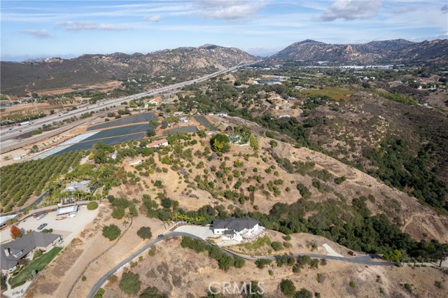 Detail Gallery Image 65 of 69 For 4385 Rainbow Vista Dr, Fallbrook,  CA 92028 - 5 Beds | 5/1 Baths