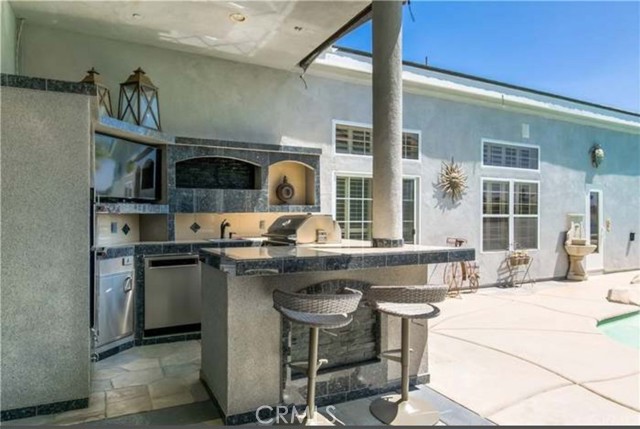 Detail Gallery Image 17 of 24 For 685 Bradbury, Redlands,  CA 92374 - 3 Beds | 2/1 Baths