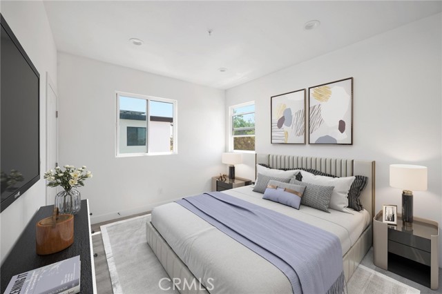 532 W Vernon Avenue, Los Angeles CA: https://media.crmls.org/medias/9d39079e-80e7-4cff-b6a7-8b9a1bea2aa1.jpg