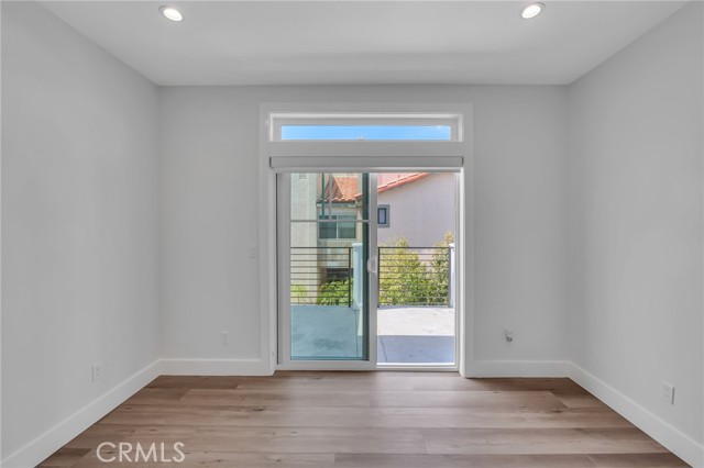 Detail Gallery Image 27 of 63 For 2304 Harriman Ln a,  Redondo Beach,  CA 90278 - 4 Beds | 3/1 Baths