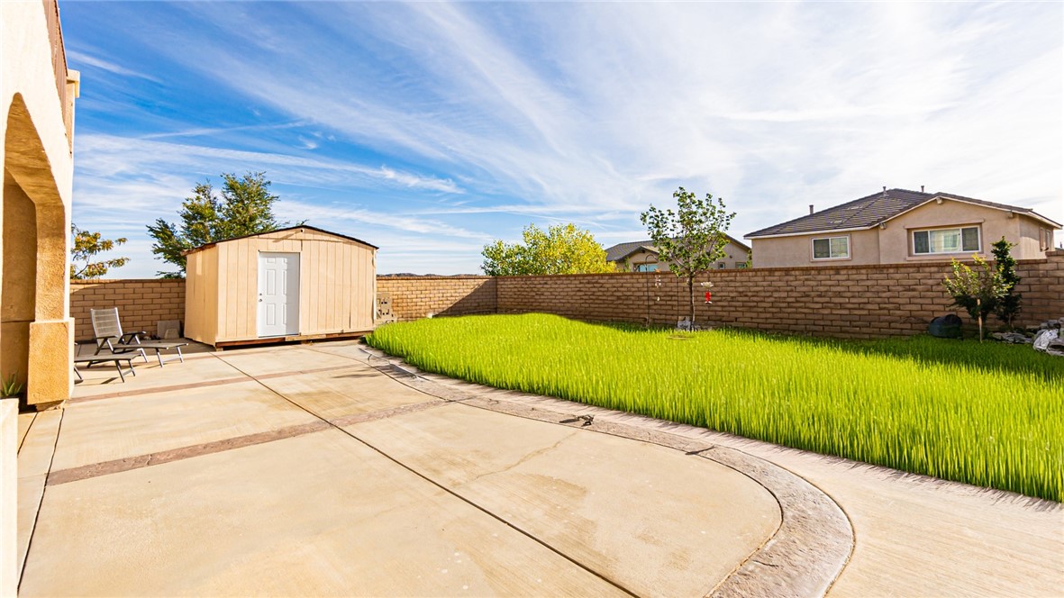 Detail Gallery Image 36 of 43 For 37402 Maidenhair Ln, Palmdale,  CA 93551 - 4 Beds | 3 Baths