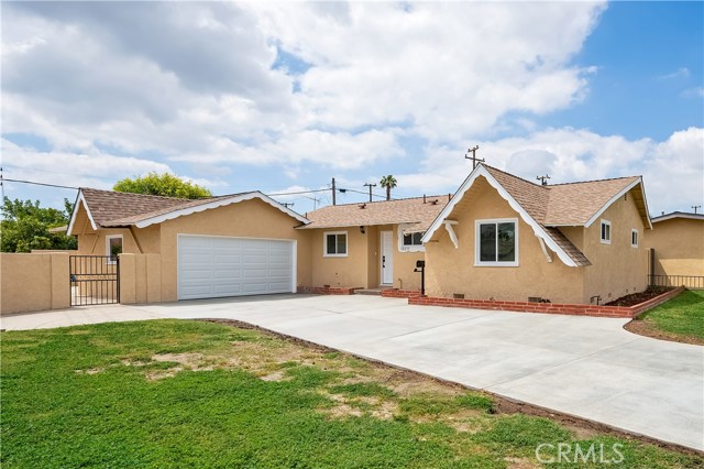 Detail Gallery Image 1 of 43 For 10235 Dale Ave, Stanton,  CA 90680 - 3 Beds | 2 Baths