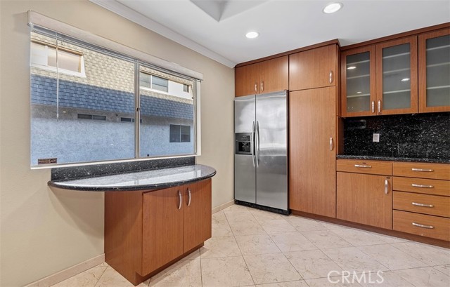 Detail Gallery Image 9 of 44 For 17937 Magnolia Bld #18,  Encino,  CA 91316 - 2 Beds | 3 Baths
