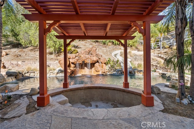 Detail Gallery Image 63 of 72 For 15355 Michael Crest Dr, Canyon Country,  CA 91387 - 5 Beds | 3/1 Baths