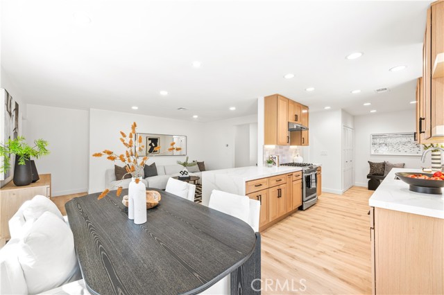 Detail Gallery Image 13 of 36 For 6742 E El Salvador, Long Beach,  CA 90815 - 3 Beds | 2 Baths