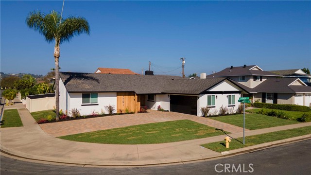 Detail Gallery Image 7 of 44 For 1701 Saybrook, Tustin,  CA 92780 - 3 Beds | 2 Baths