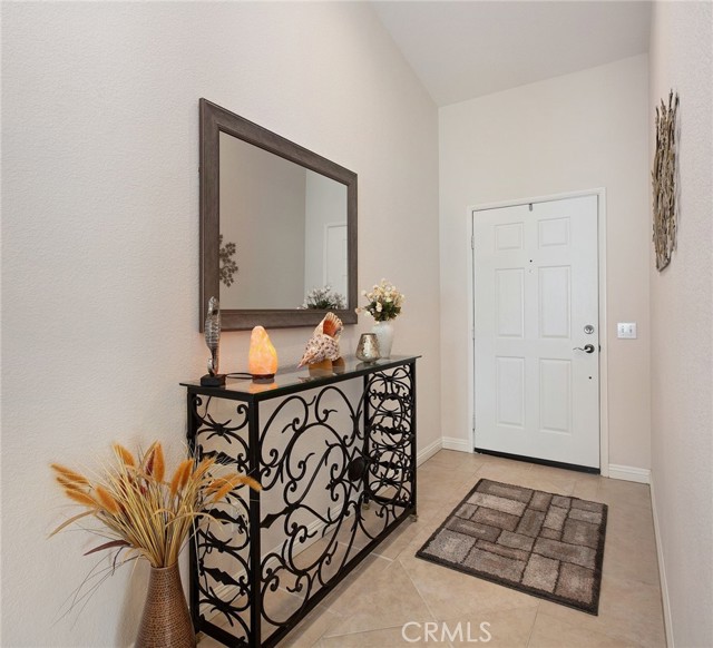 Detail Gallery Image 3 of 25 For 7397 Village Way, Yucca Valley,  CA 92284 - 3 Beds | 2 Baths