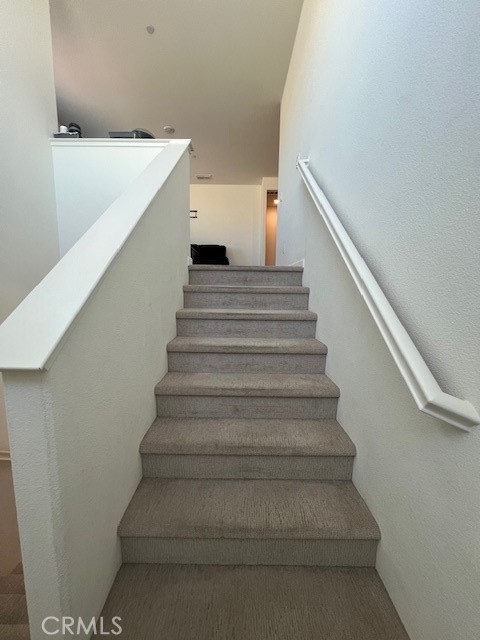 Detail Gallery Image 8 of 22 For 2698 Deer Grass Dr, Manteca,  CA 95337 - 5 Beds | 3/1 Baths
