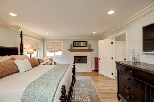 Detail Gallery Image 33 of 62 For 504 N Juanita Ave #B,  Redondo Beach,  CA 90277 - 3 Beds | 2/1 Baths