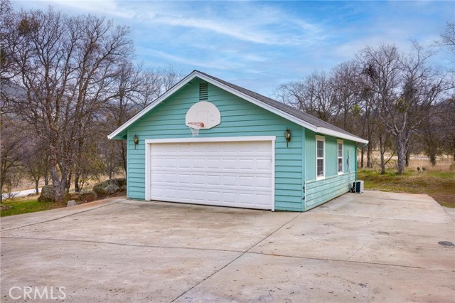 Image 51 of 71 For 14550 Moccasin Ranch Road