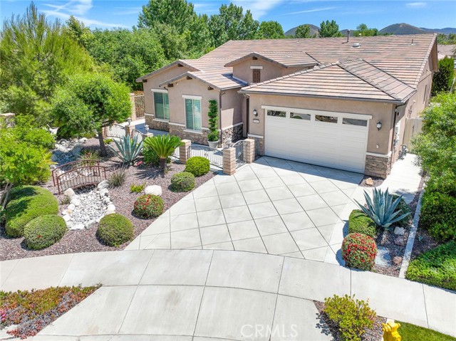 Detail Gallery Image 2 of 60 For 5461 Corte Portico, Hemet,  CA 92545 - 3 Beds | 3 Baths