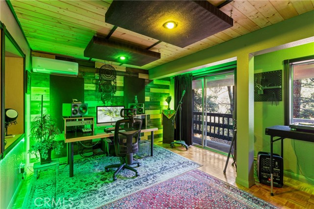 Detail Gallery Image 45 of 49 For 337 Wylerhorn, Crestline,  CA 92325 - 3 Beds | 2/1 Baths