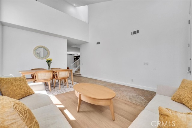 7059 E Monaco, Orange CA: https://media.crmls.org/medias/9d438618-71cb-4e97-8c79-dac5bf7b5586.jpg