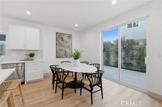 Detail Gallery Image 8 of 36 For 15534 Colorado Ave, Paramount,  CA 90723 - 4 Beds | 2/1 Baths