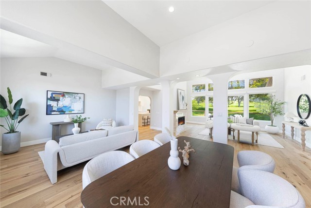 Detail Gallery Image 7 of 44 For 90 Ocean Vista, Newport Beach,  CA 92660 - 2 Beds | 2/1 Baths