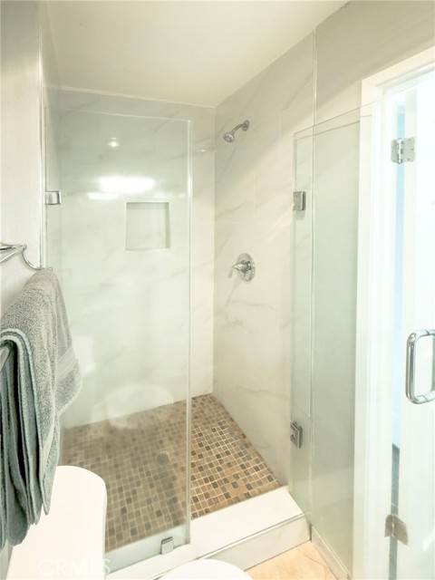 MLS #OC25265232 image #15