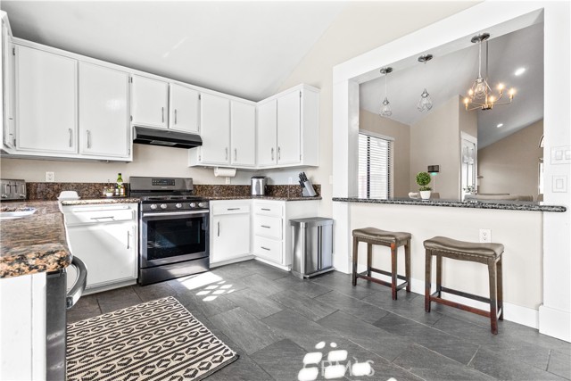 Detail Gallery Image 15 of 37 For 924 Moran Ct, Paso Robles,  CA 93446 - 3 Beds | 2 Baths