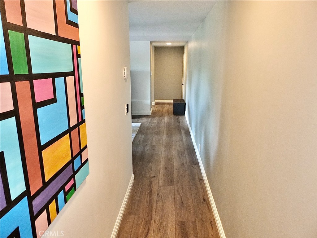 https://media.crmls.org/medias/9d4437e6-30d1-47cb-a706-0683b8b5b789.jpg?preset=X-Large