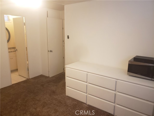 Image 4 of 12 For 800 Palm Avenue A