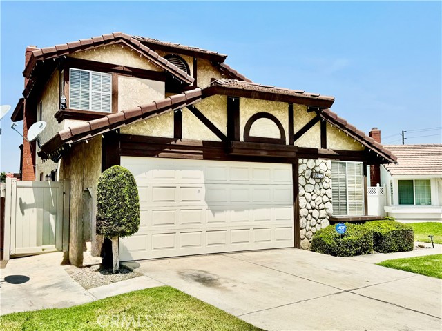 11308 Sherwood Court, Fontana CA: https://media.crmls.org/medias/9d44ccd0-2129-409a-9e07-e41e1f771cff.jpg
