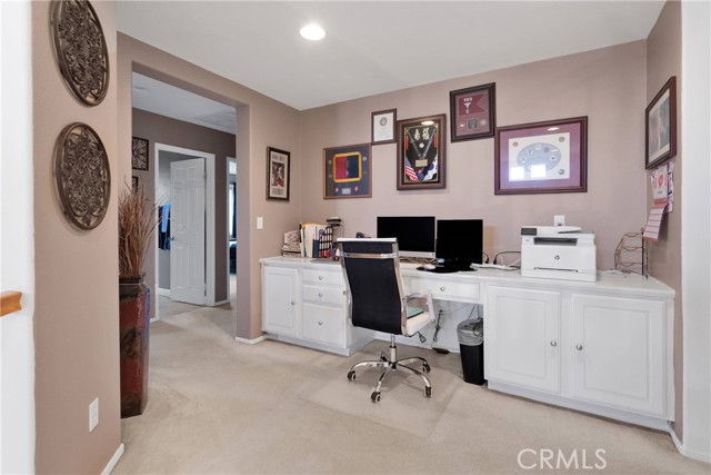 Detail Gallery Image 22 of 42 For 12282 Martinique St, Victorville,  CA 92392 - 4 Beds | 3 Baths