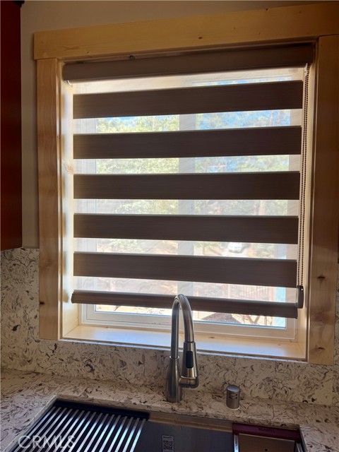 810 Villa Grove Avenue, Big Bear City CA: https://media.crmls.org/medias/9d4510db-20b3-4d24-9973-27f4d03f430b.jpg