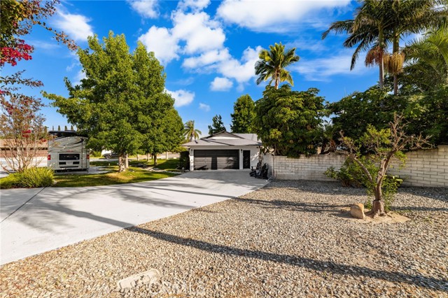 5371 Grandview Avenue, Yorba Linda CA: https://media.crmls.org/medias/9d45717e-c6be-4ba2-942d-64e8936c73e0.jpg