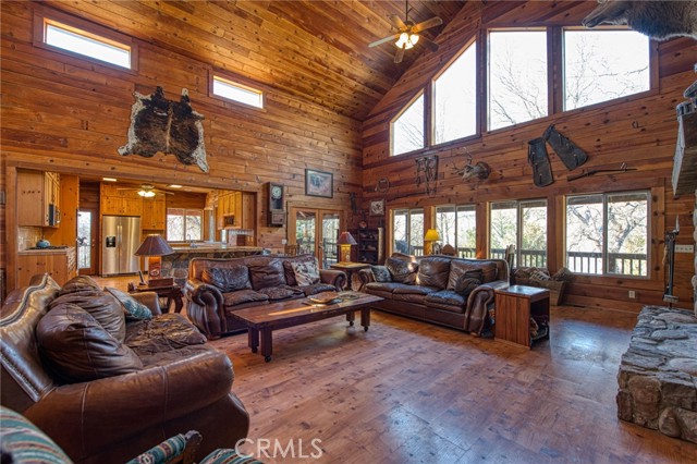 Image 34 of 64 For 36039 Cranmore Ln.