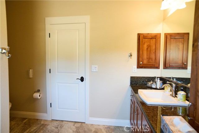 Detail Gallery Image 43 of 73 For 869 Whispering Winds Ln. Ln, Chico,  CA 95928 - 4 Beds | 3/1 Baths