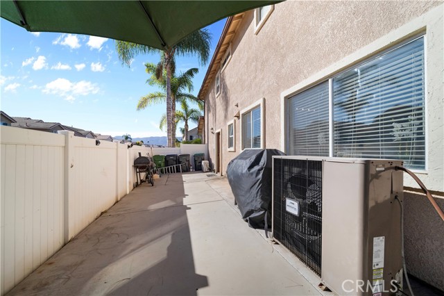 Detail Gallery Image 27 of 36 For 901 Primrose Lane, Corona,  CA 92878 - 3 Beds | 2/1 Baths