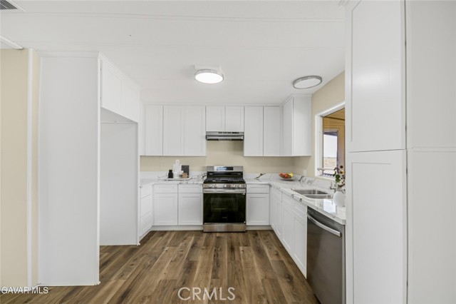 Detail Gallery Image 8 of 34 For 2489 55th Street West, Rosamond,  CA 93560 - 2 Beds | 2 Baths