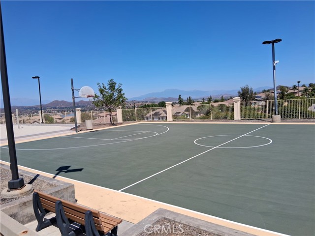 Detail Gallery Image 17 of 54 For 33 Corte Rivera, Lake Elsinore,  CA 92532 - 5 Beds | 3 Baths