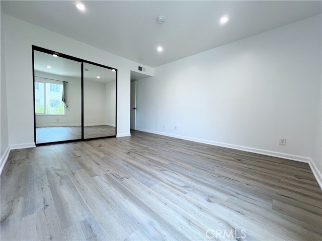 Detail Gallery Image 17 of 26 For 1940 N Highland Ave #25,  Los Angeles,  CA 90068 - 2 Beds | 2 Baths