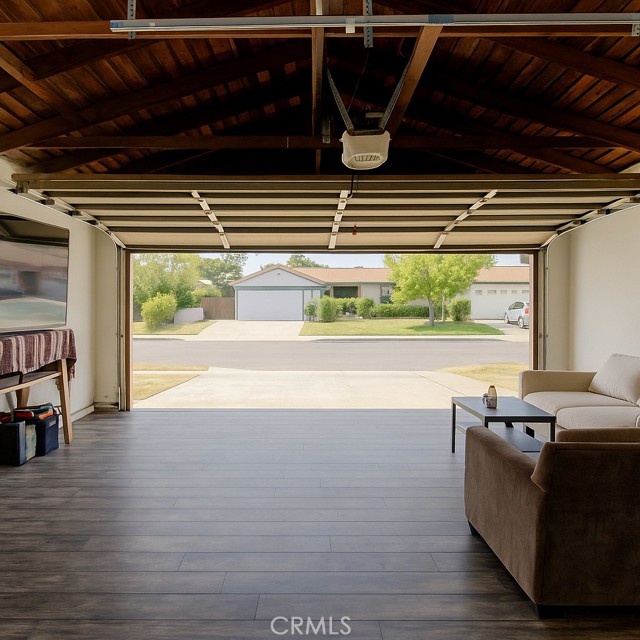 Detail Gallery Image 3 of 38 For 429 Gail Ct, Merced,  CA 95348 - 3 Beds | 2 Baths