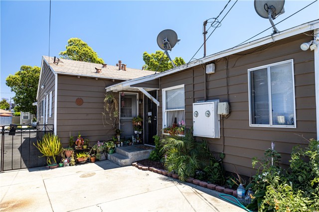 Image 3 for 5459 Lemon Ave, Long Beach, CA 90805