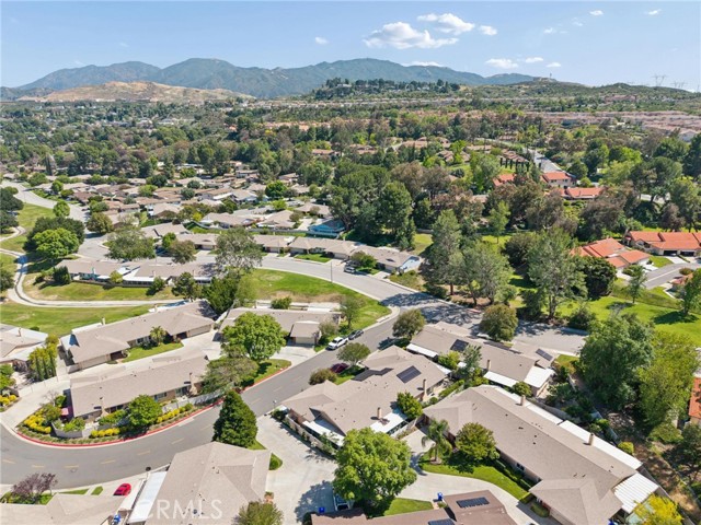 Detail Gallery Image 34 of 49 For 26311 Green Terrace Dr, Newhall,  CA 91321 - 3 Beds | 2 Baths