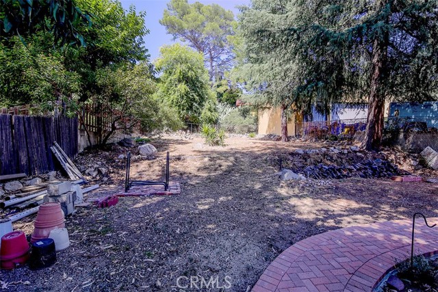 3953 Santa Carlotta, La Crescenta CA: https://media.crmls.org/medias/9d498de6-8118-431a-b159-6b1861602cff.jpg