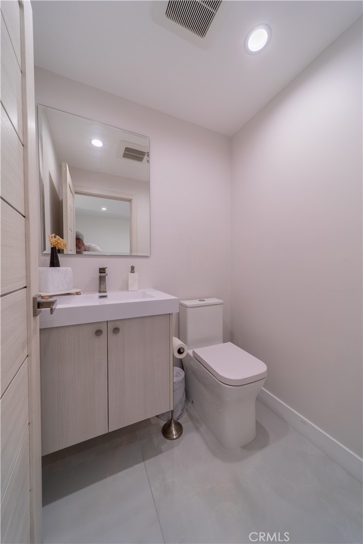 902 E WALNUT AvenueBurbank img 20