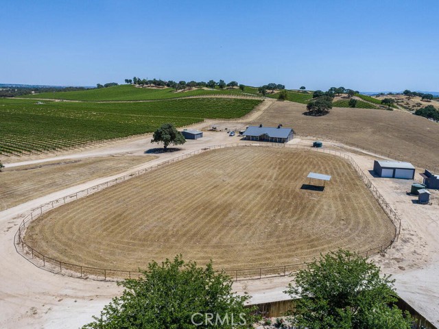 Detail Gallery Image 66 of 74 For 7790 Airport Rd, Paso Robles,  CA 93446 - 6 Beds | 5/2 Baths