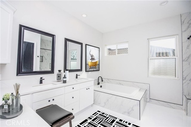1204 Arbenz Circle, Corona CA: https://media.crmls.org/medias/9d4ba474-6410-480a-ae51-0a881a717be7.jpg